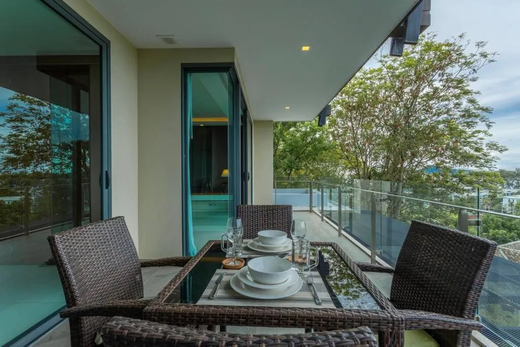 Image 4 of 500m To Beach And Town, Modern Big Apartment #c1