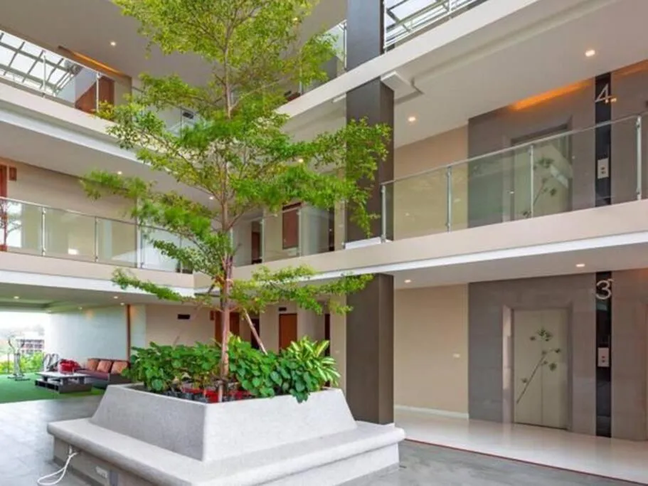 Image 6 of 500m To Beach And Town, Modern Big Apartment #c1