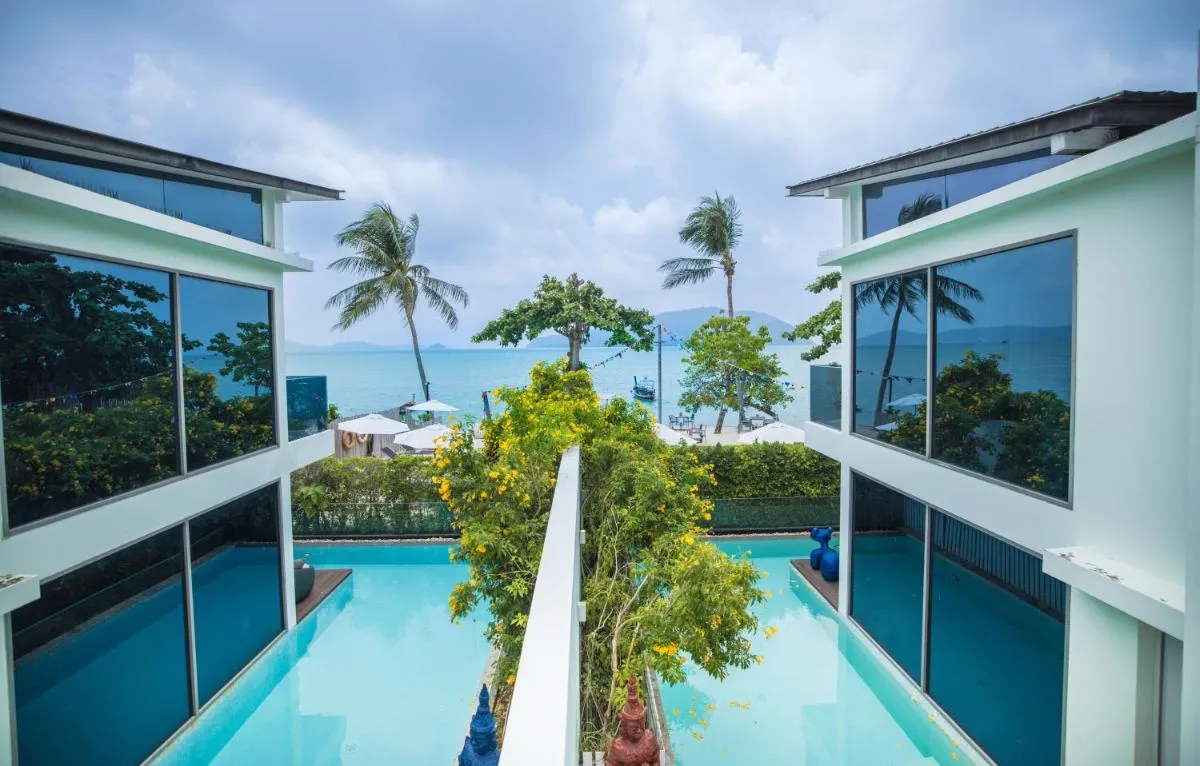 Image of 【Beach Front】海景沙滩别墅，私人泳池，免费早餐，女佣每日清洁，生活方便交通便利 B