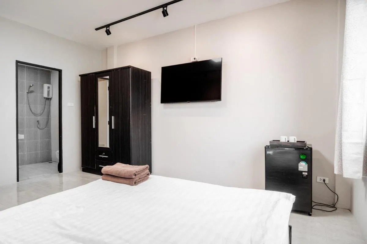 Image 6 of Breakers Hotel Rawai