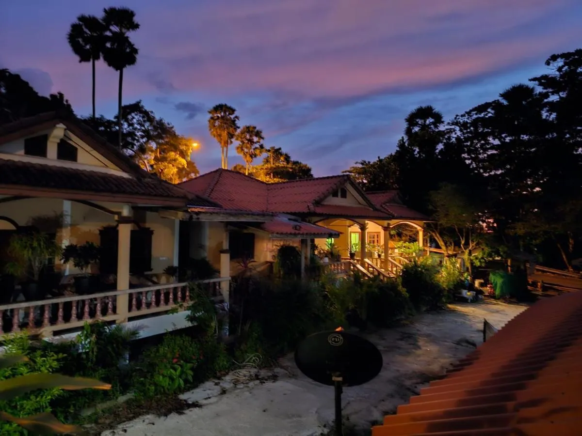 Image 1 of Elephant bungalow at Ya Nui beach