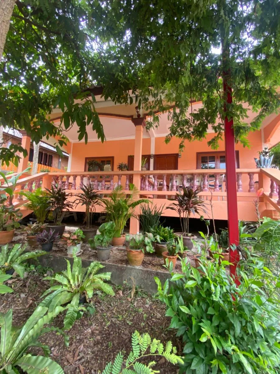 Image 2 of Ganesha bungalow at Ya Nui beach