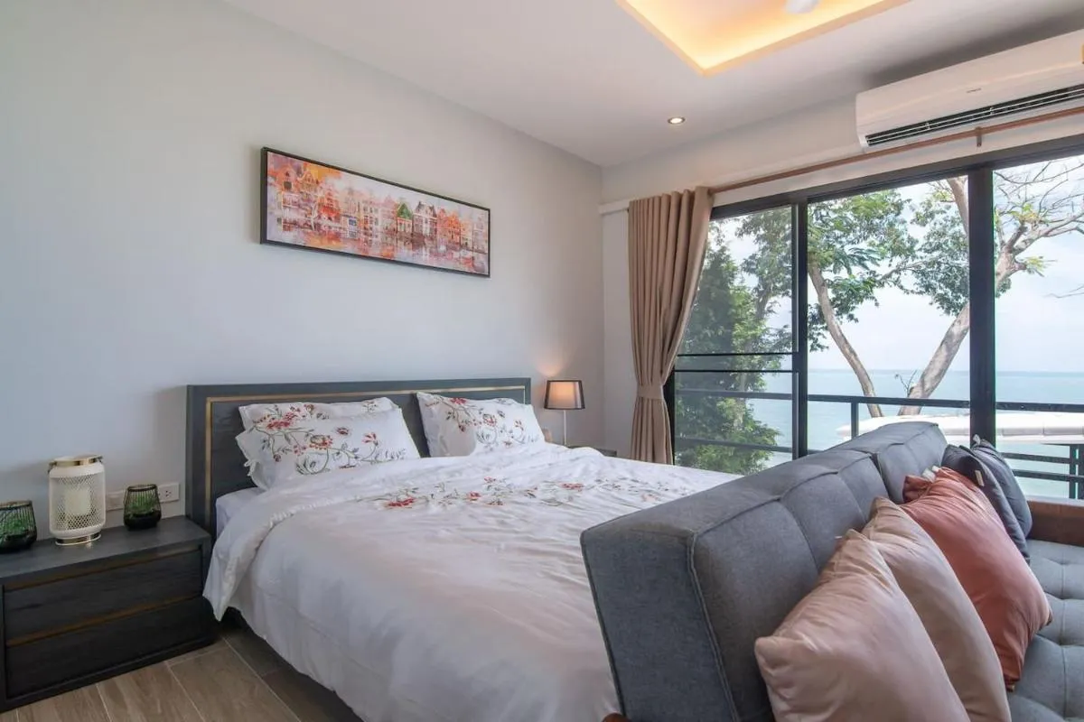 Image 1 of Koh Sirey Beachfront Pool Villa