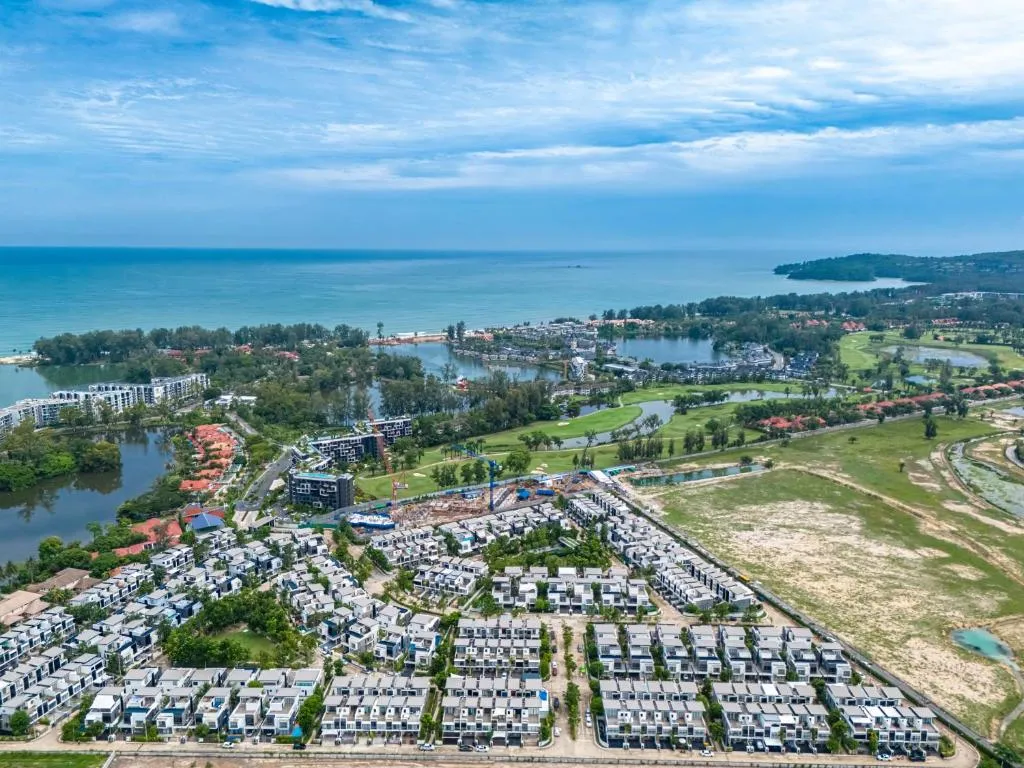 Image of Laguna Park 的现代化5卧室泳池别墅