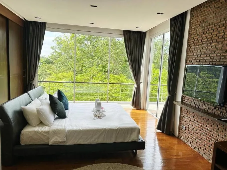 Image of Luxury 2Bedroom Retreat Penthouse Kamala