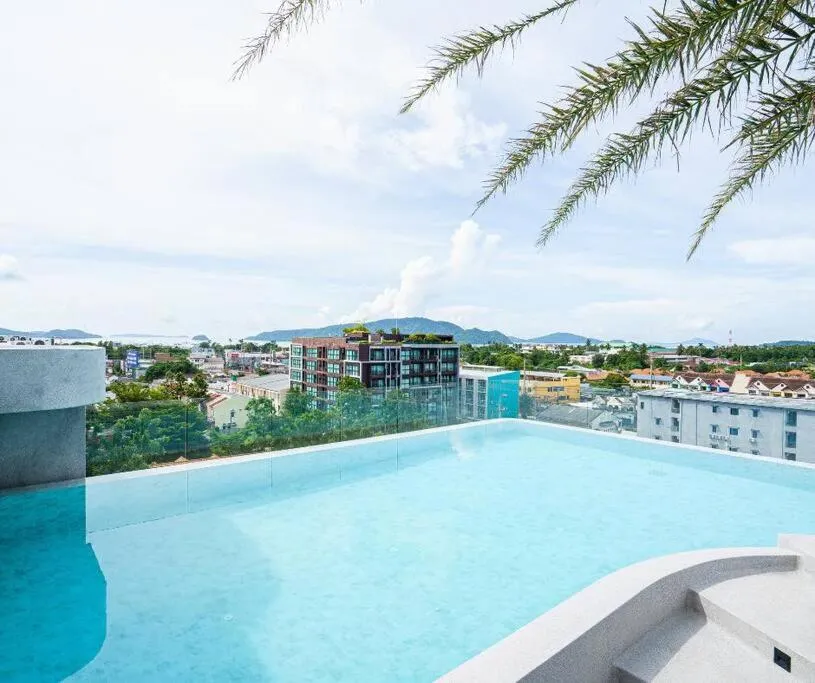Image 2 of Modern Condo near the Beach – NV5