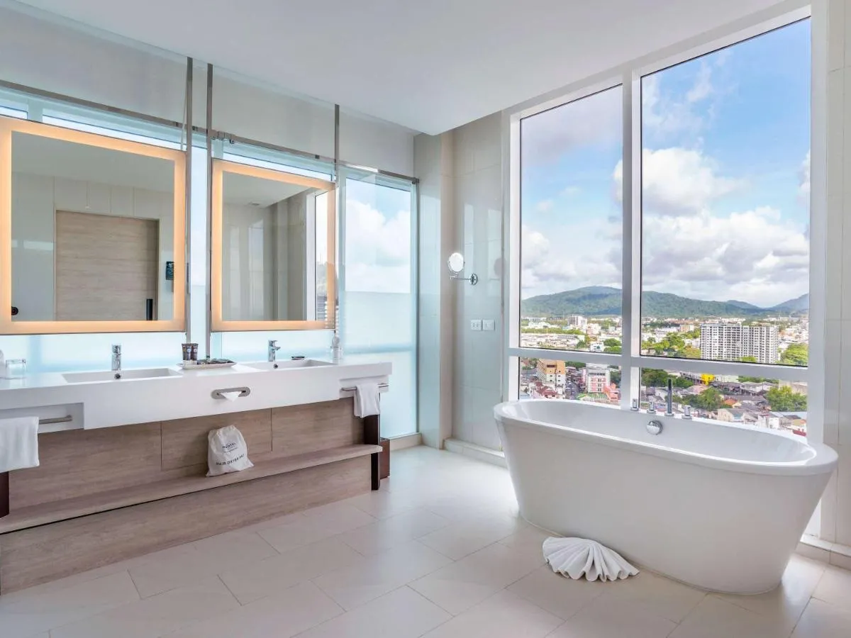 Image 3 of Novotel Phuket City Phokeethra