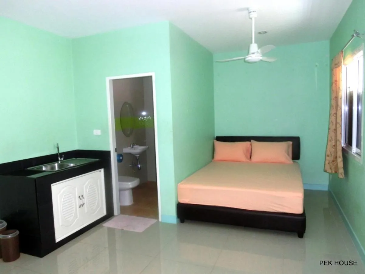 Image 6 of Pek House