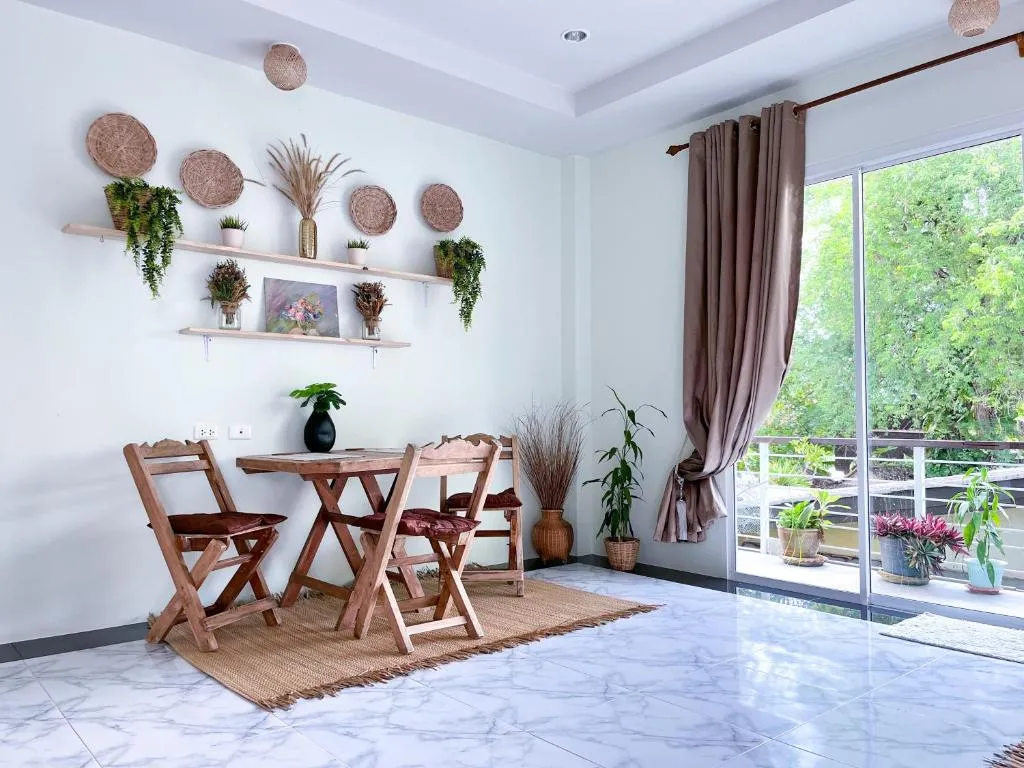 Image of Sea Dreamer Beachfront Apartments