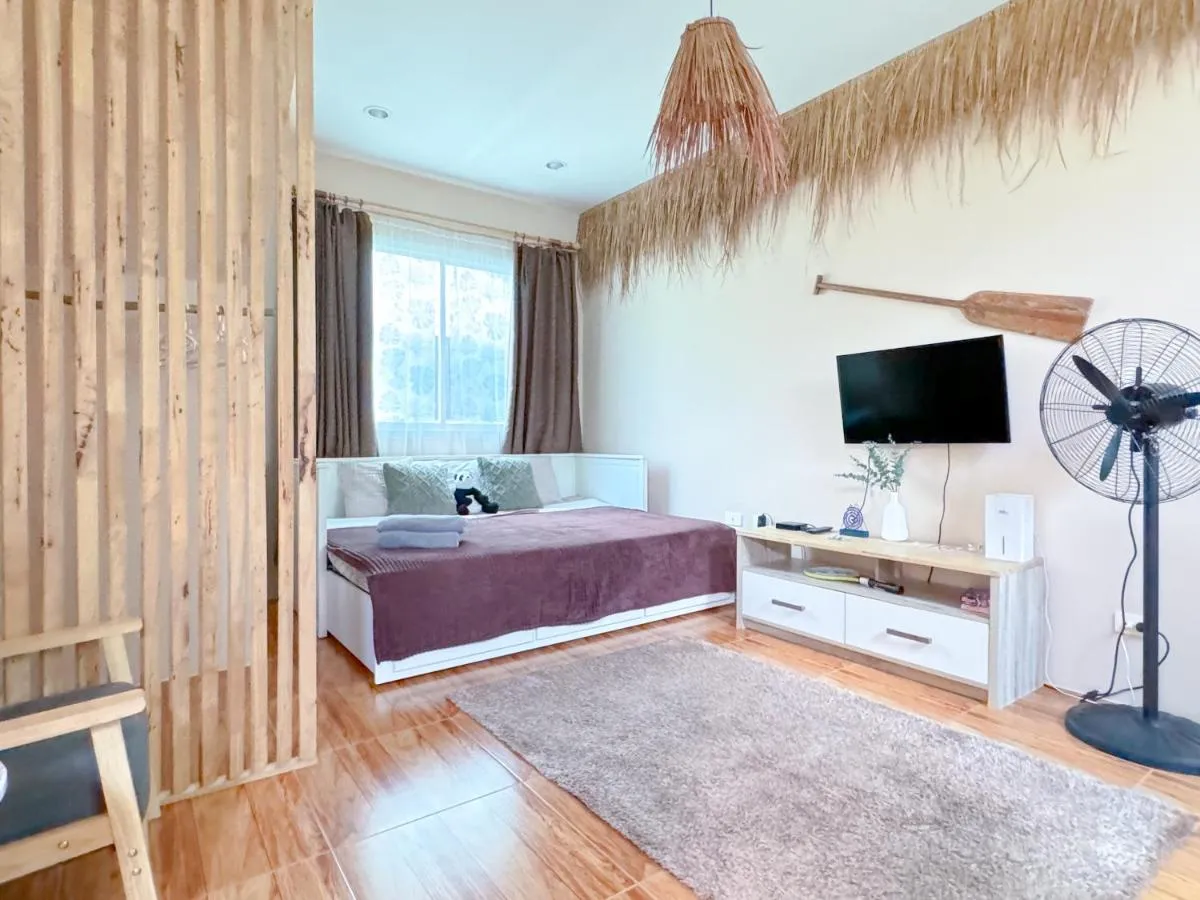 Image 3 of Sea Dreamer Beachfront Apartments