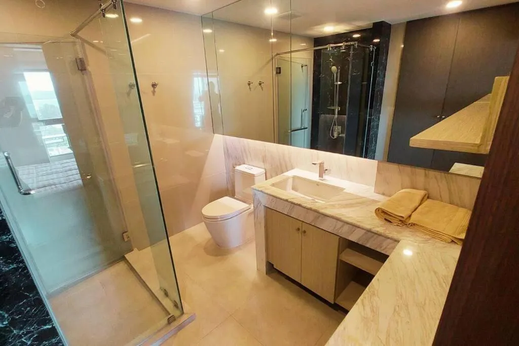 Image 2 of Seaview Condo In 5 Star Resort MG1