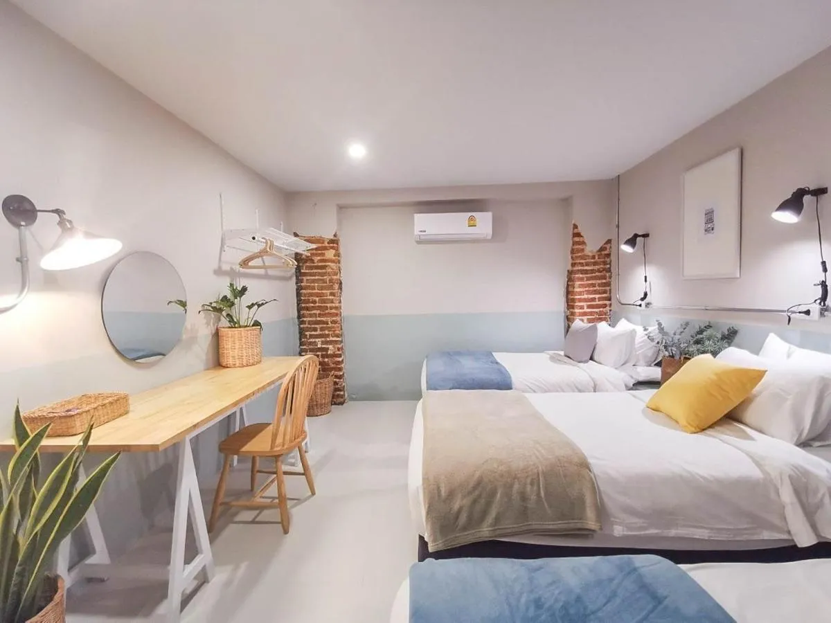Image 6 of Snoozy Guesthouse