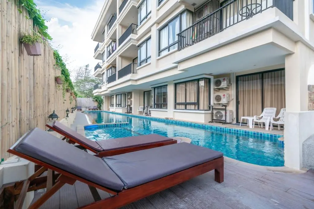 Image 3 of The Lago apartments 2bd