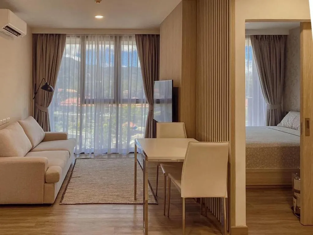 Image of 2 BD Skypark Condo