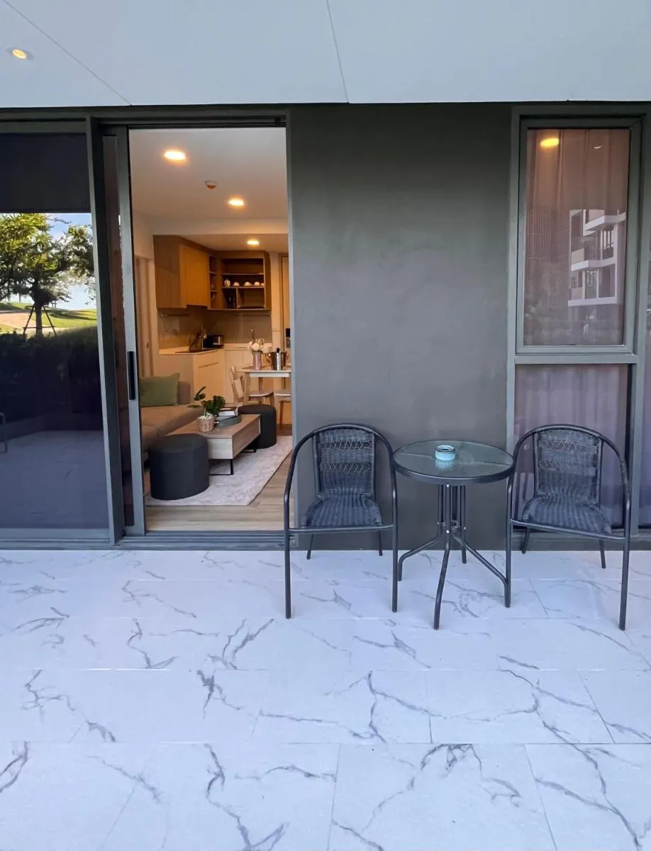 Image 4 of 2 br Terrace Laguna, SkyPark