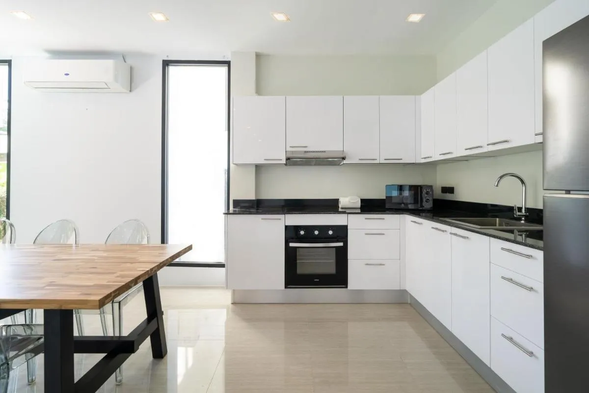 Image 4 of 3-Story Pool Villa Katahan just 7 min walk to Kata Beach – UTK4