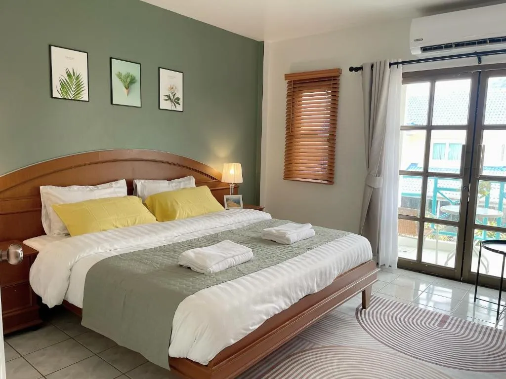 Image of 5 mins walk Bangla,beach,3BR
