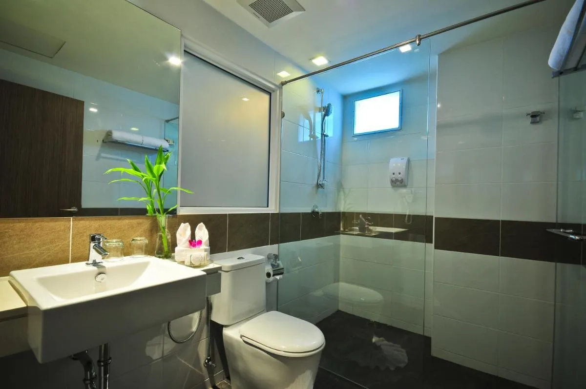 Image 2 of ASHLEE Plaza Patong Hotel & Spa