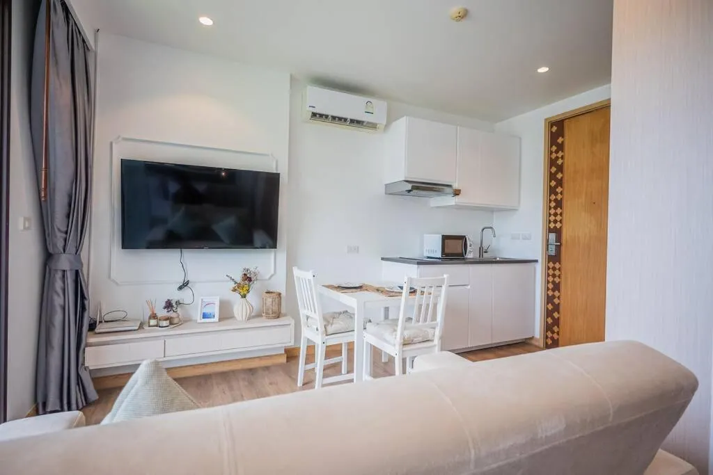 Image 1 of Apartment Seaview Rooftop Pool Surin beach 650m