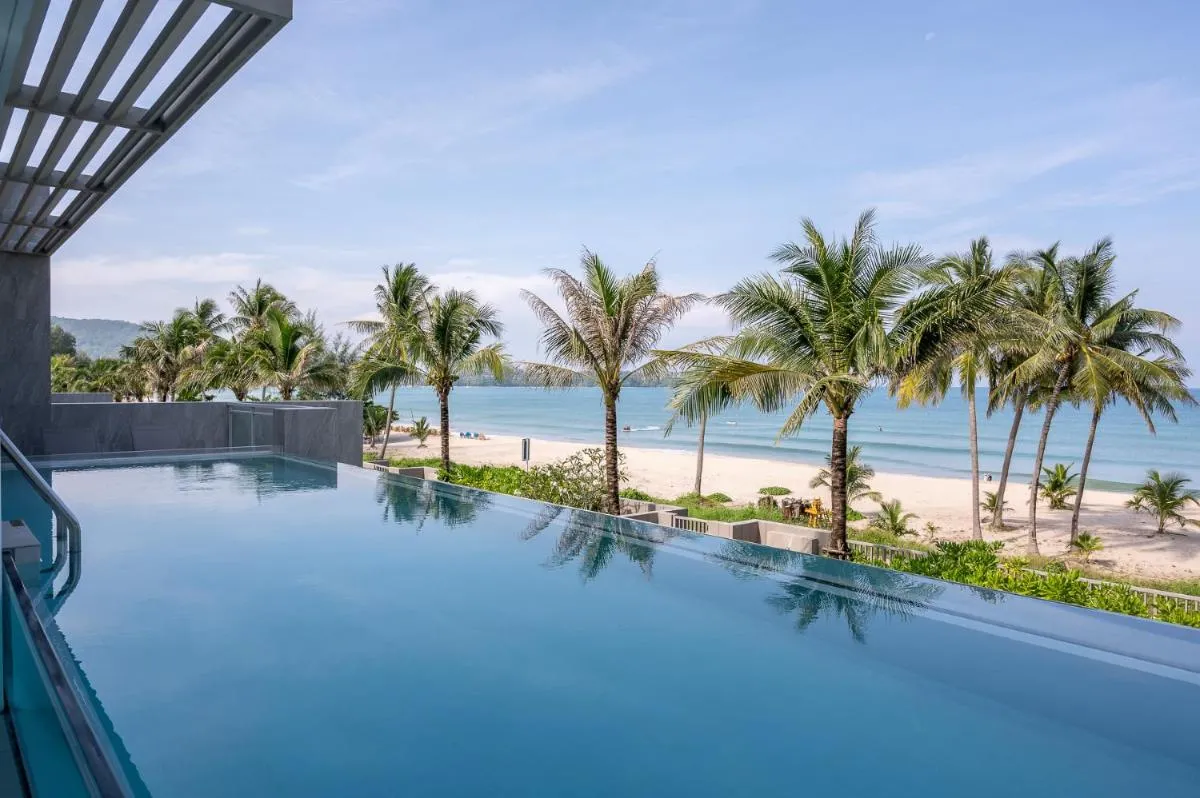 Image 1 of Beachfront Residences – Stunning Sea and Lake View