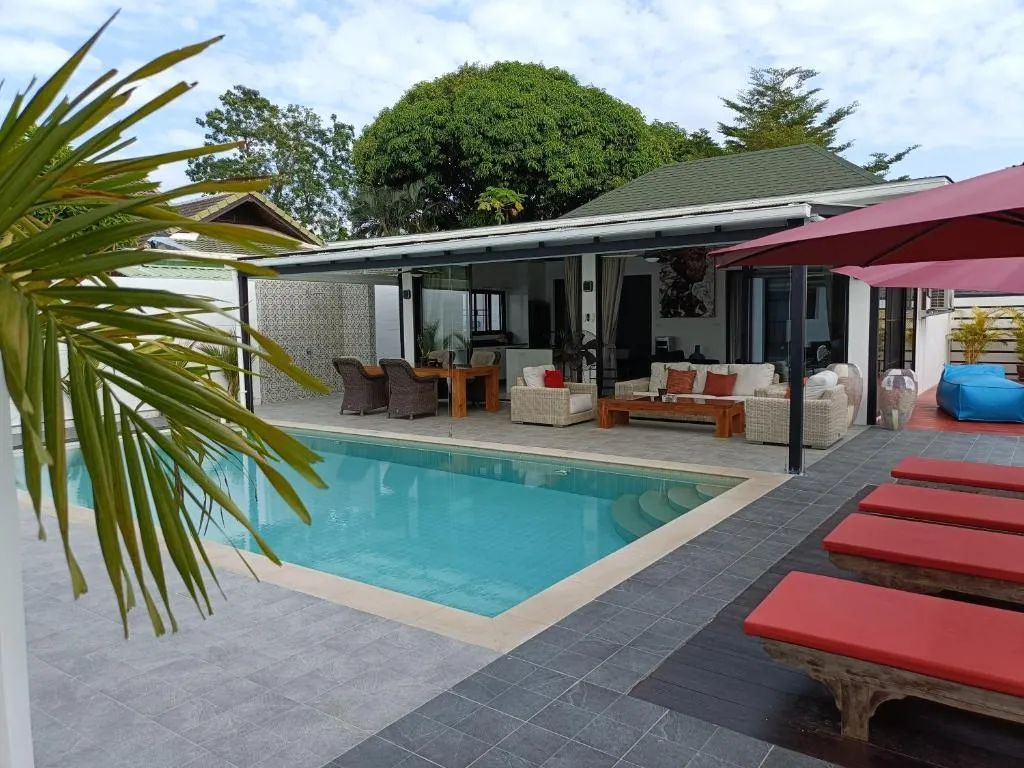 Image of Beautiful private 3 bedroom villa with pool and gym