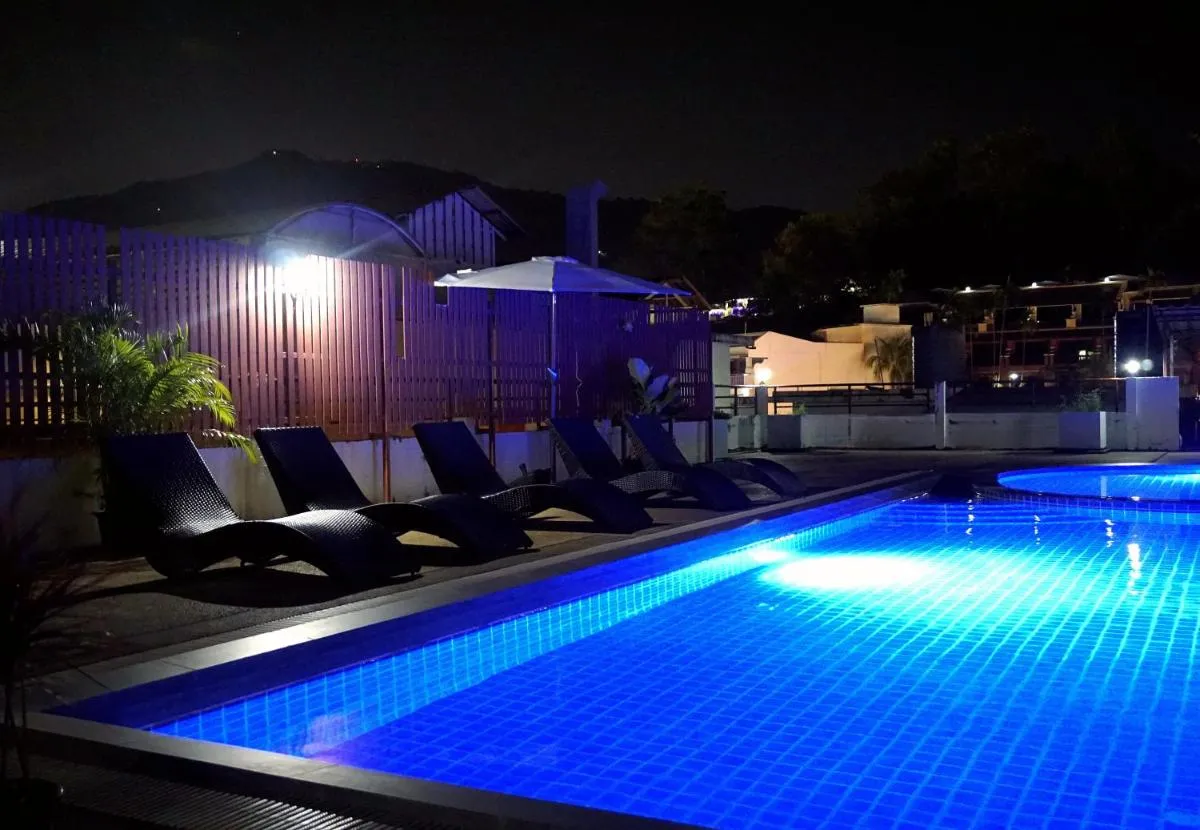 Image 2 of Blue Skyline Hotel