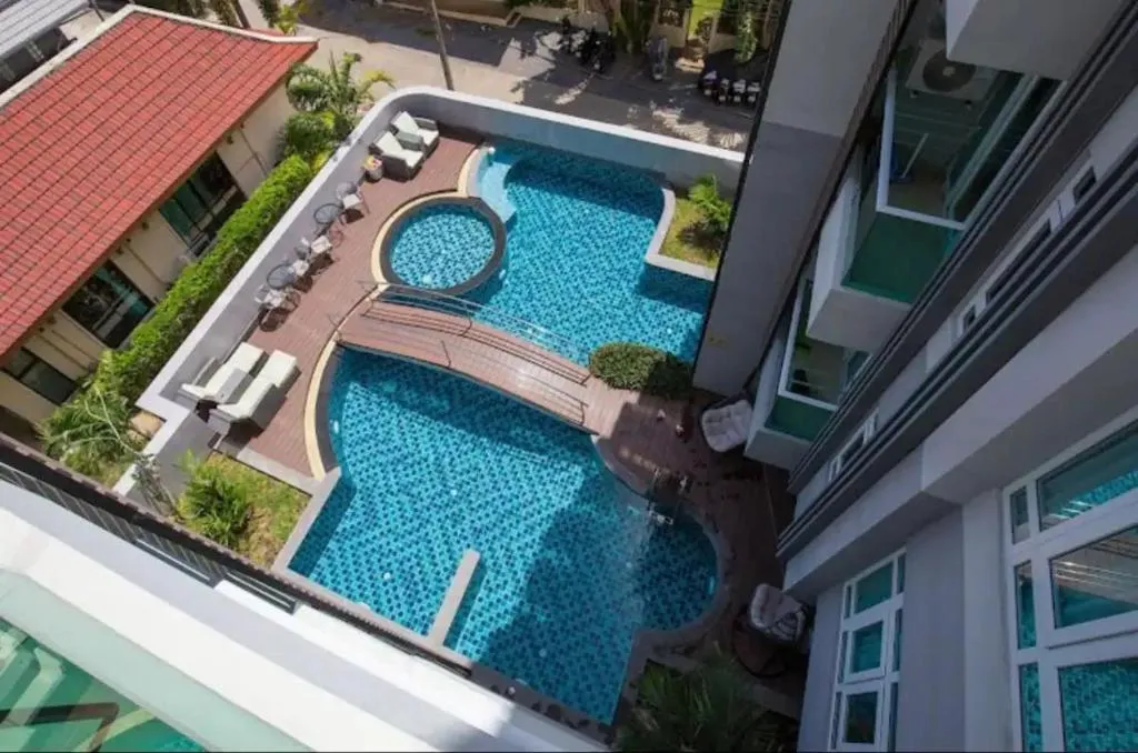 Image of Calypso gardens in Nai Harn