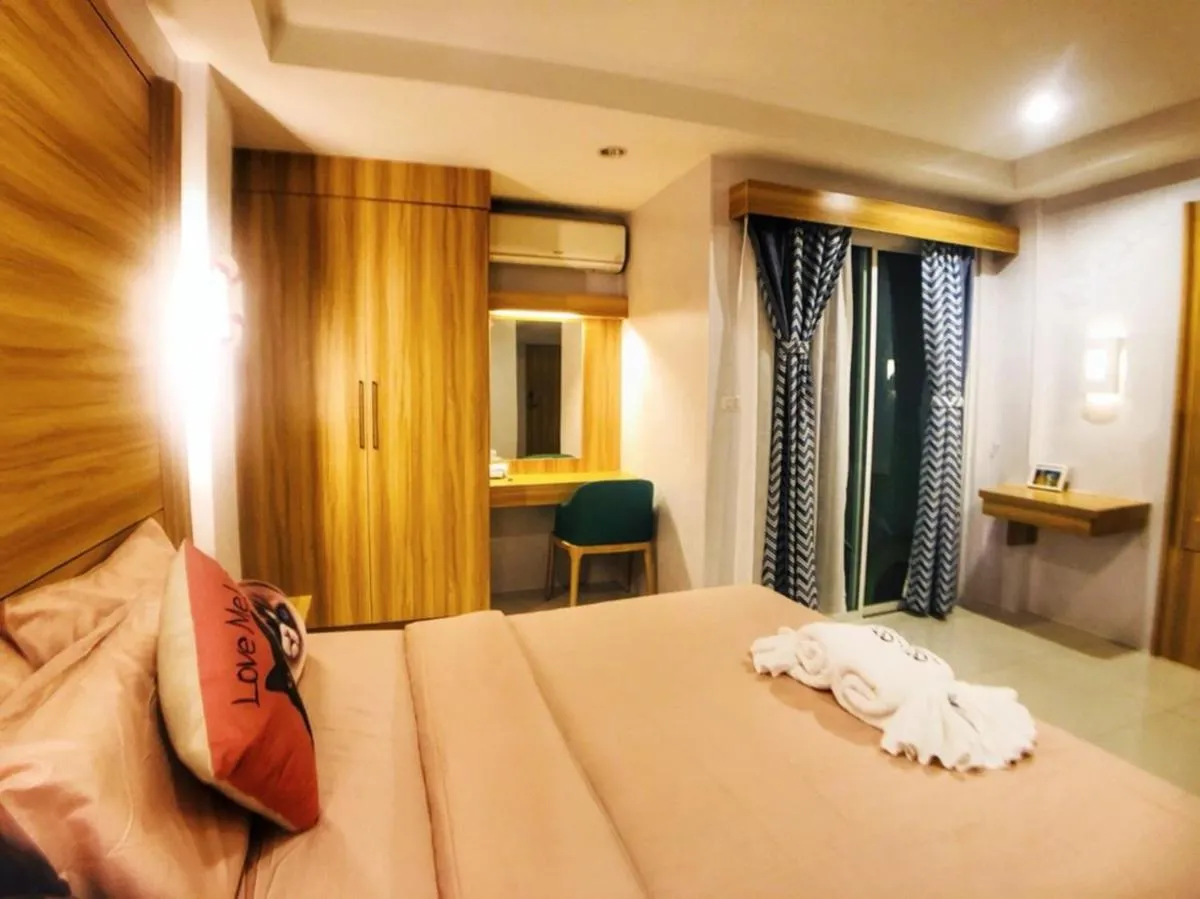 Image 2 of Cat Story Hotel