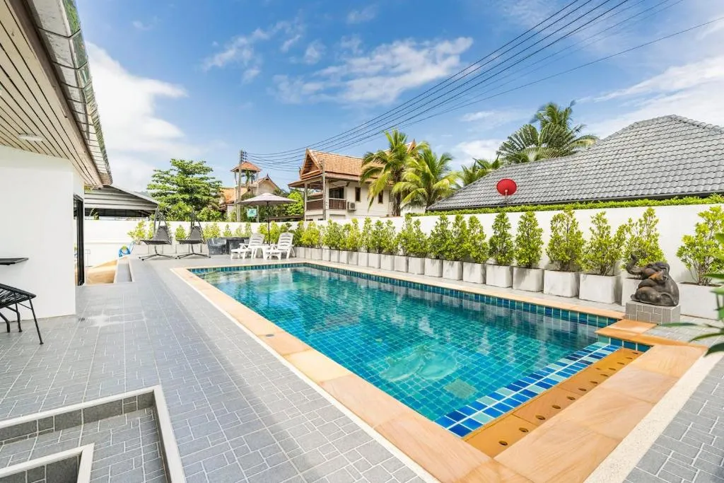 Image of Chonlada Holiday Home – 2 BR Pool Access Bungalow – Kamala Beach