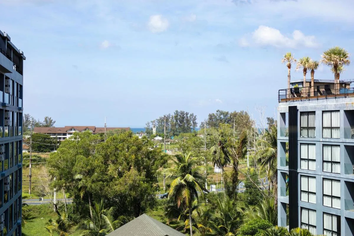 Image 1 of Citygate 1BR Pool View Condo B608