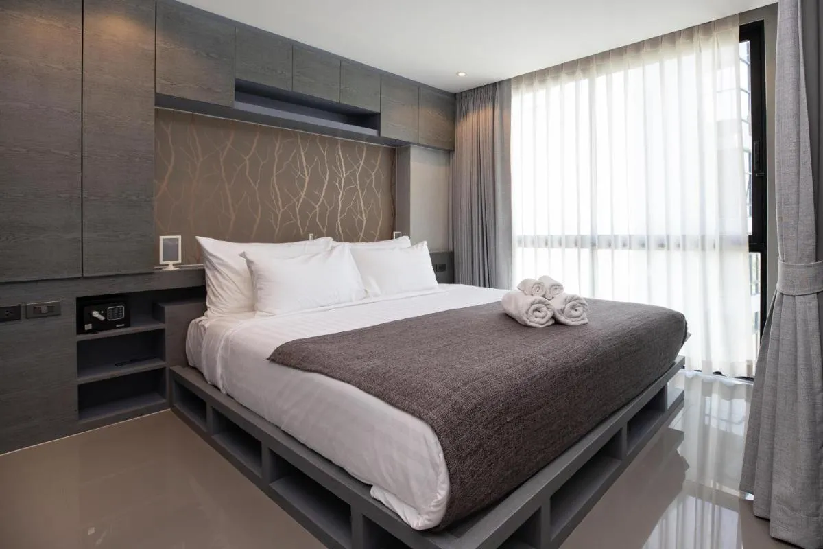 Image 6 of Citygate 2BR Condo L602/3, Several Pools, Gym & Rooftop