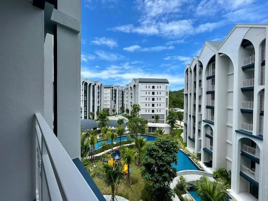 Image 6 of Cosy 1 bedroom apart Title Halo, 350m Naiyang beach