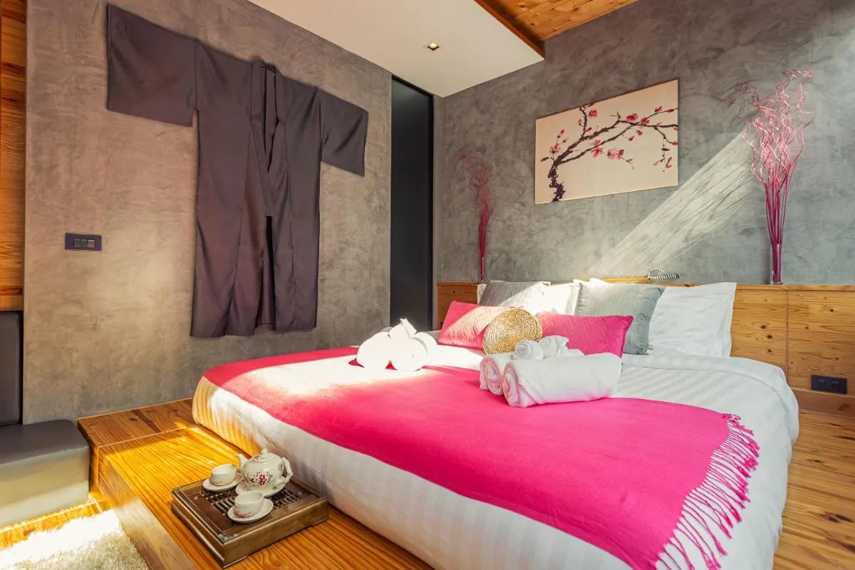Image 2 of Cozy design studio near Nai Harn beach