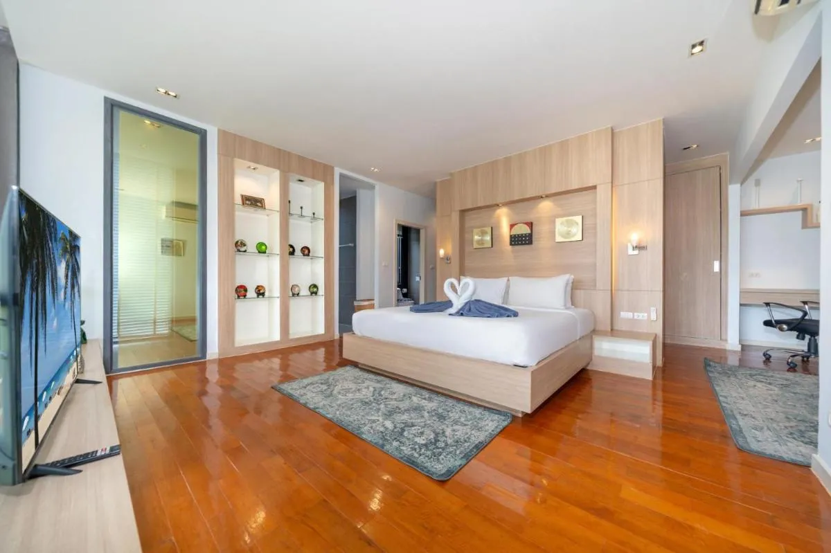 Image 6 of Deluxe apartment at Icon Park by Lofty
