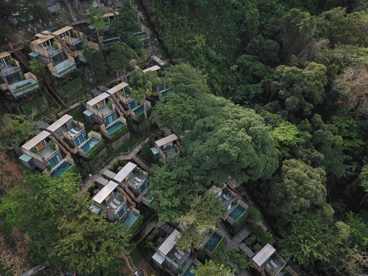 Image 4 of Dinso Resort & Villas Phuket, Vignette Collection, an IHG Hotel