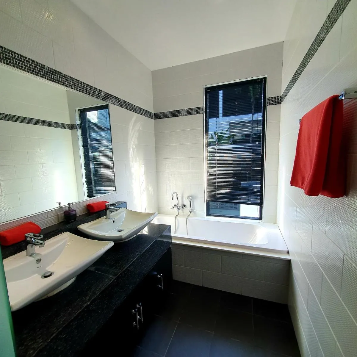 Image 4 of Eden Villa Phuket