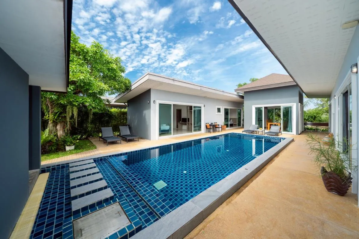 Image 3 of Elm pool villa