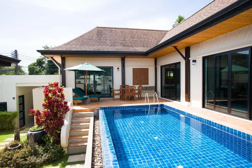 Image of Foxtail Palm Villa