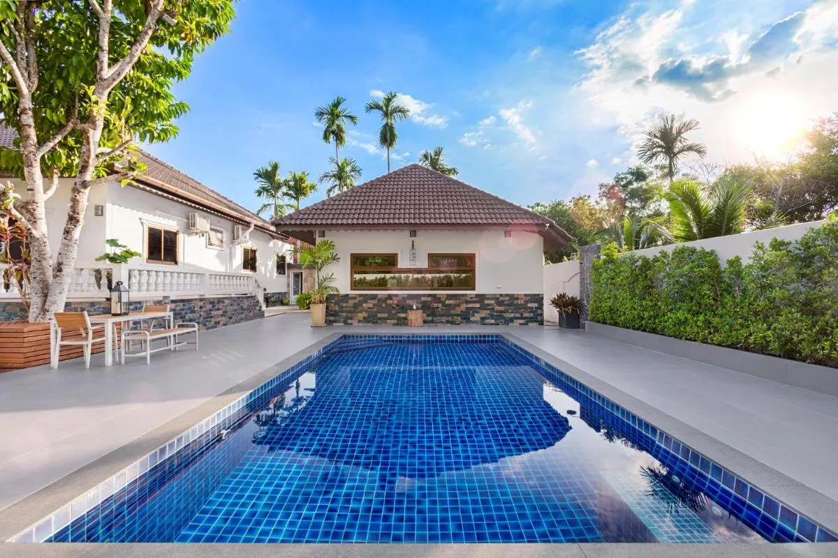 Image 2 of Happy Family Villa 2