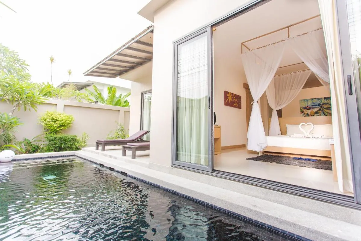 Image 2 of Honeymooner Pool Villa@Seastone