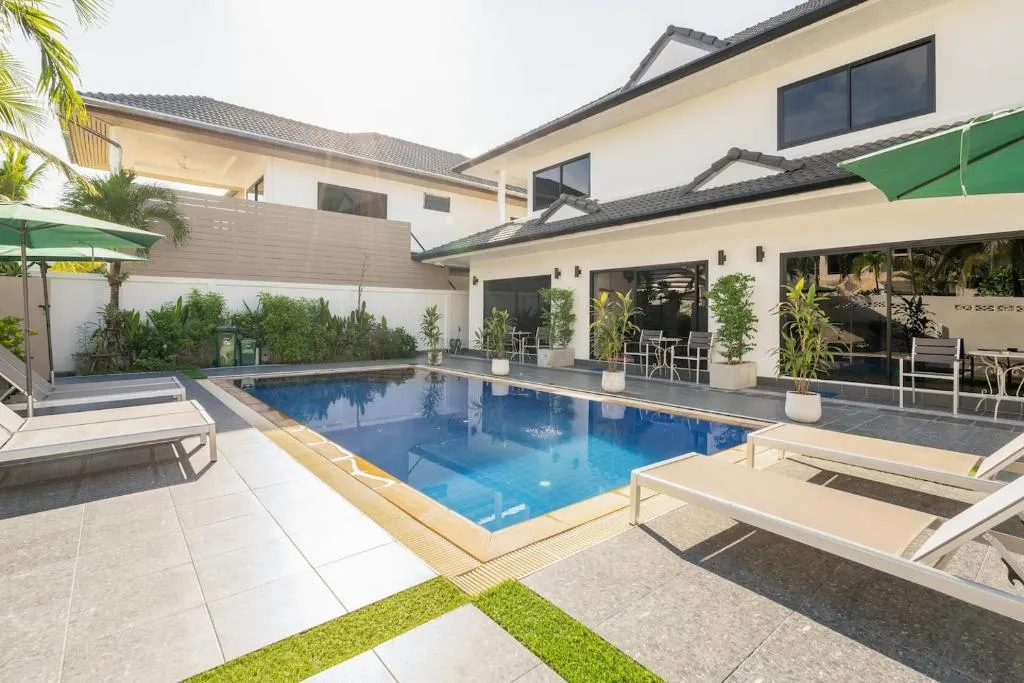 Image of Kamala Fantasy – Studio Pool Access Bungalow