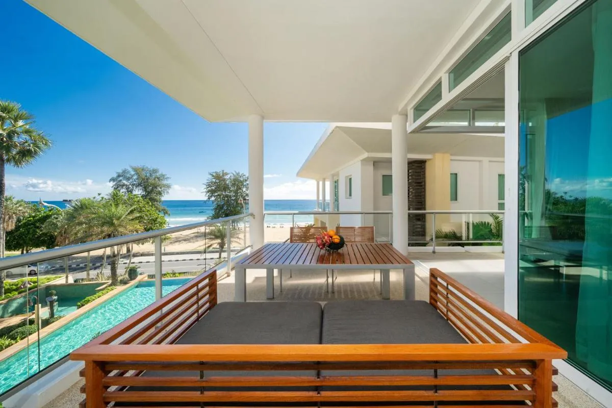 Image 4 of Karon Beachfront Apartment 724