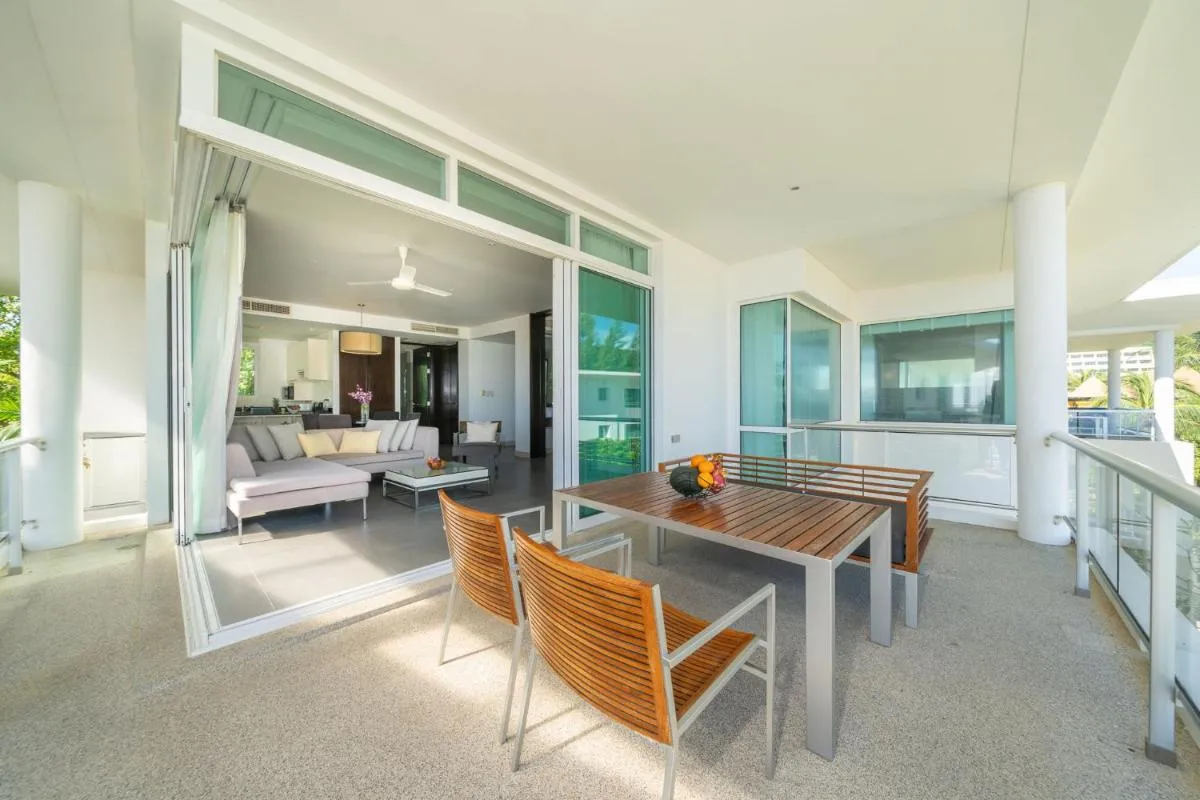 Image 6 of Karon Beachfront Apartment 724