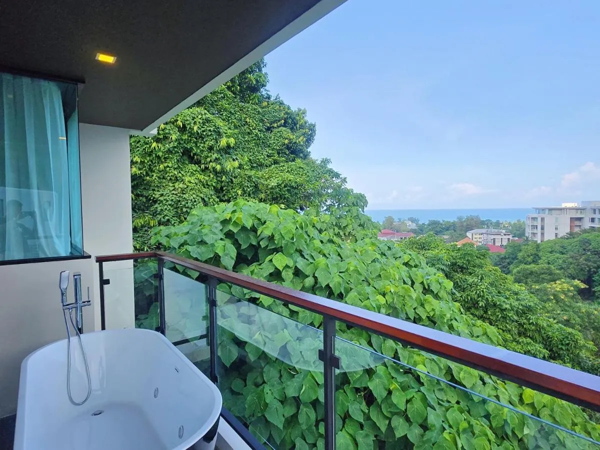 Image 3 of Karon Utopia