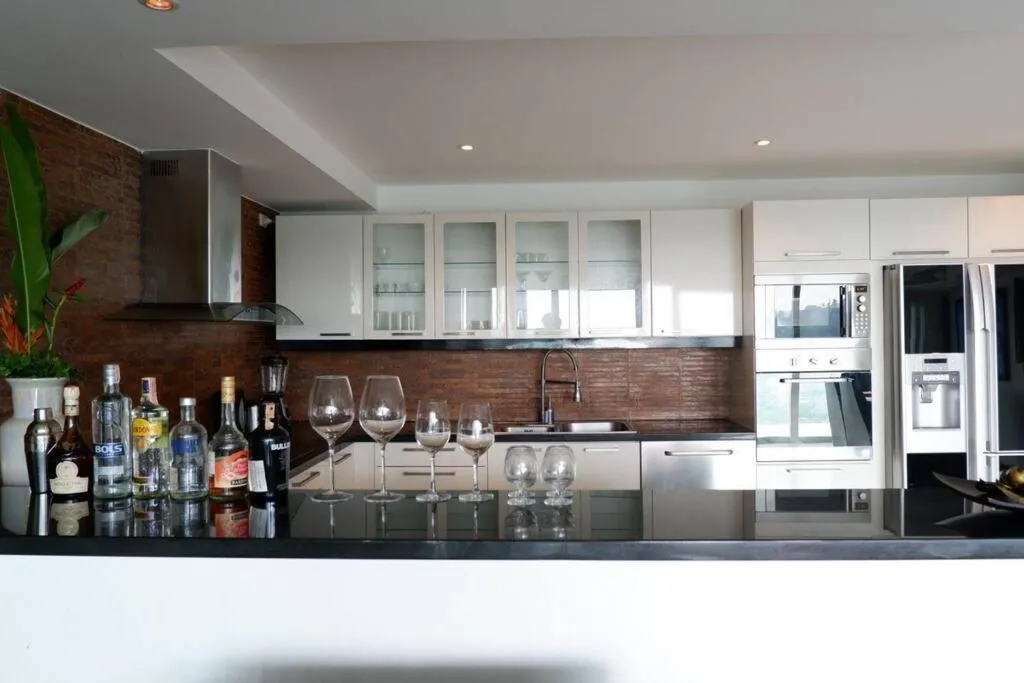 Image 4 of Kata Ocean View Condominium, Seaview & Luxury K12