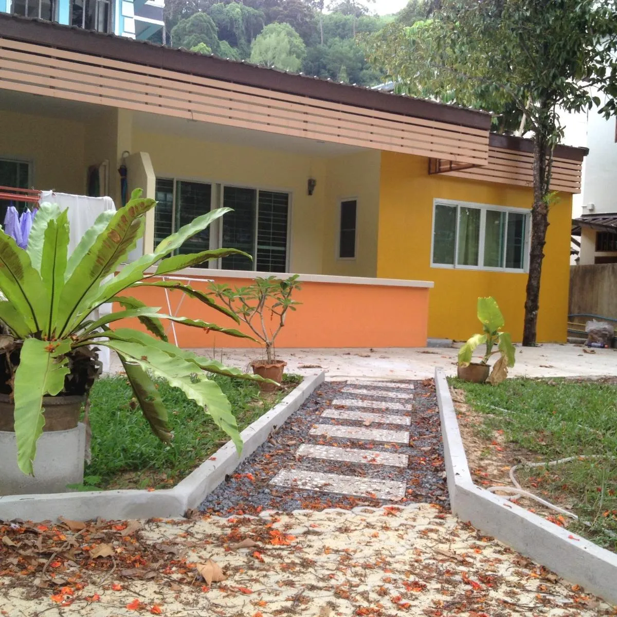 Image 3 of Kathu Waterfall Bungalow