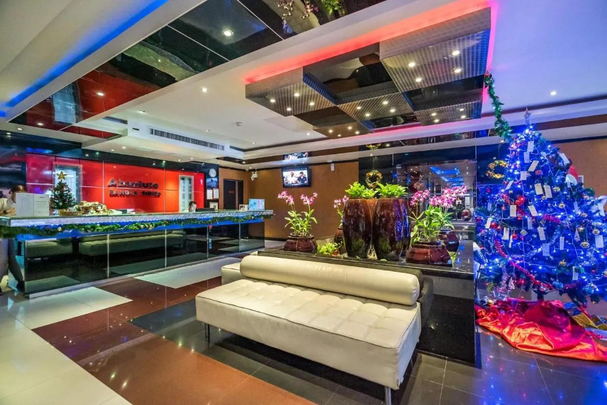 Image 2 of L2 Promotion, Modern Apartment In Bangla Road Patong Beach With Private Jacuzzi & Roof Top Pool