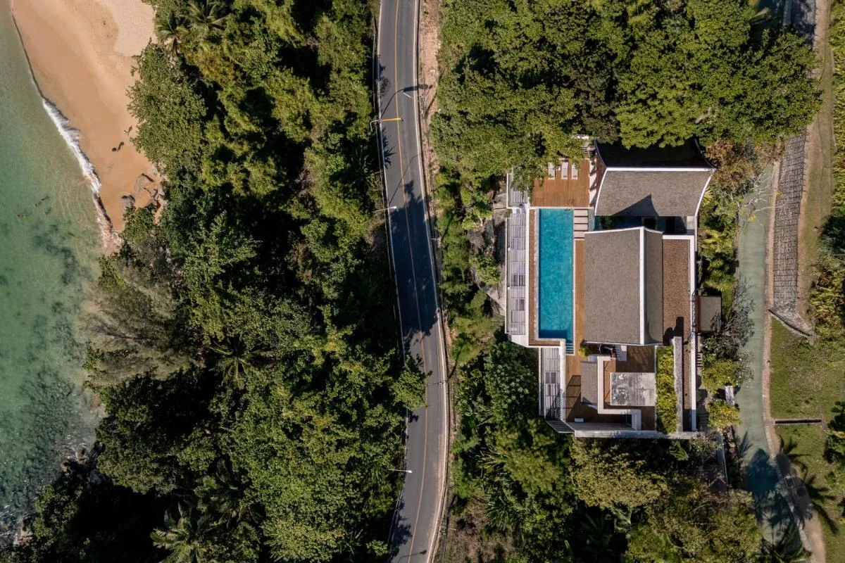 Image 4 of Lada Cliff Villa Malaiwana