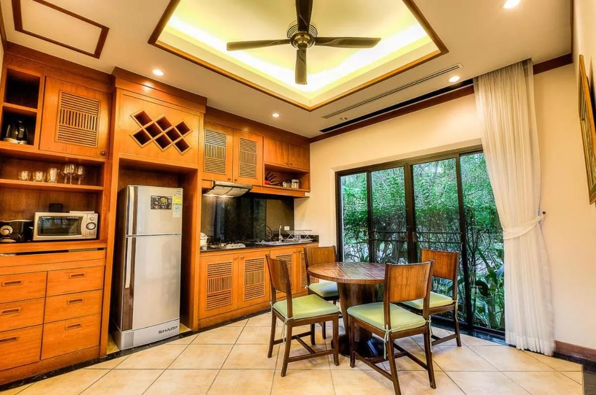 Image 6 of Lily pool villa