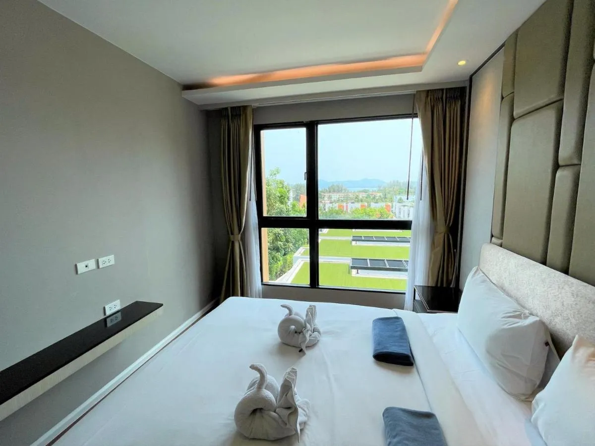 Image 3 of Luxury sea view apartment at Panora by Lofty